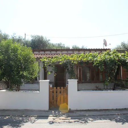Tzitzikia Holiday home